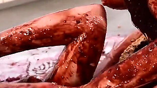 Messy Girls: Pie Whores