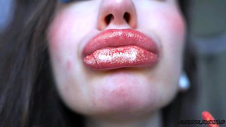 Glamour Girl Kiss with Sweet Shiny Juicy Lips