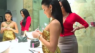 Upscale Stepmom Is Super Horny