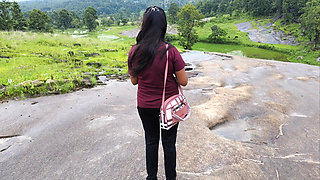Turister Bhabhi Girl Hamari Ghar Wale Pahad Par Ghoom Aaye, Maine Usko Mere Ghar Le Gaya Aur Uski Gand Par Li - Indian Desi Bhabhi xxx.