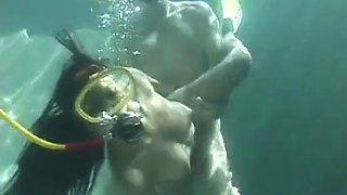 Asian Scuba Pool Fuck