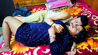 A indian house wife impressd a big penis boy with her big boobs..(Boro boro dudu)