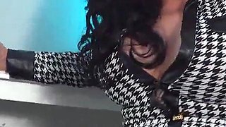 Nicole DuPapillon - Employee chastisement