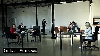 Between 2 Meetings, Anal Sex with the Sexy Secretary