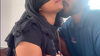 Tamil muslim girl fucked her customer and blowjob