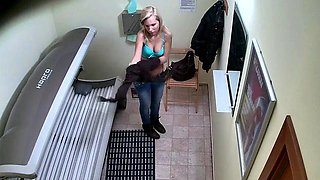 Amateur Hidden Cams Reveal Cock Riding Hoes