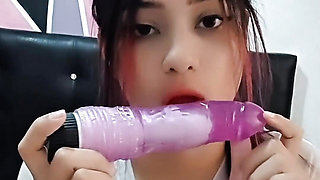 HOW DELICIOUS IS THE COLOMBIAN ACTRESS YULIETHGOMEZ