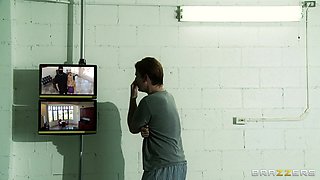 A Pussy In The Panic Room With Jordan Ash, Amy Brooke - Brazzers