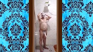 O Meu Banho Gostoso Com o Pau Duro 011