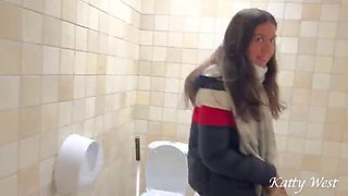 Real Porn Casting in a Mall Public Toilet