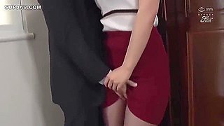 Cheating In The Afternoon Wearing Pantyhose ... Her Wifes Hilarious Lower Half Body Yumino Kumamiya Reflected On A Camera That Her Husband Set Up