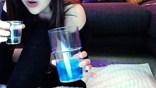 Close up MILF masturbation