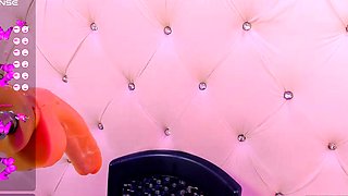 Hot teen lauryn may solo toying