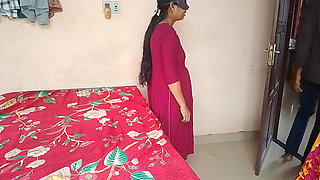 Kerala Housewife Calls Her Boyfriend When No One Is at Home