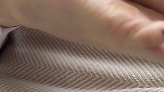 What Sexy Toes and Feet! Sensual Footjob