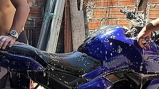 My Neighbor Helps Me Wash up and Then He Fucks Me Really Well