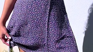 Pulled amateurs close up car sex