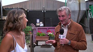 Aurora and Francesco's well-thought-out getaway - Jacquie et Michel TV