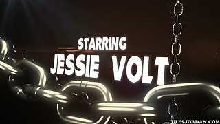 Jessi Palmer laughs At Joslyn James' Stripper Workout - Exclusive Scene - JulesJordan