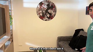 I came back for my cell phone... And I found the girl in the toilet masturbating on my bed