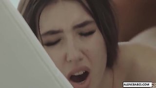 Lisa Belys Hot Teen 18+ Sex