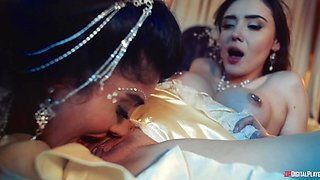 Sensual glamour lesbos mind-blowing sex scene