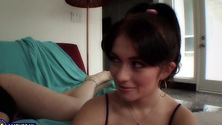 Lesbo Ashlyn Rae enjoys during fingering with Kylie Ireland