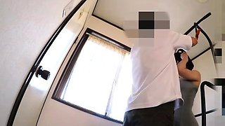 [Rie, A High-class Married Woman Who Spends Her Time In