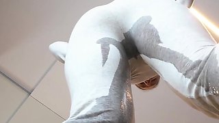 Eva Elle Wetting Her Leggings While Getting Malke up