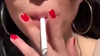 Who Like Smoking