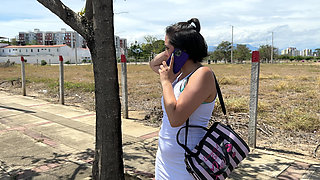 I Get a Call From My Sexy Best Friend to Pick up on the Bike, I Start to Watch Her Because She Has a Very Nice Ass