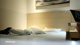 Amateur couple hidden cam