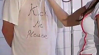 Comtesse la Moet - Schmerz Frei Part1