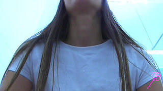 Natalia Pissing