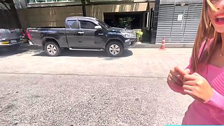 Innocent Thai teen amateur fuck on video