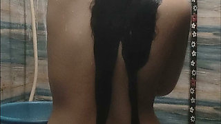 Desi bhabhi taking shower showing boobs pussy