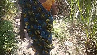 Indian Tamil Priyanka Housewife Outdoor Sex