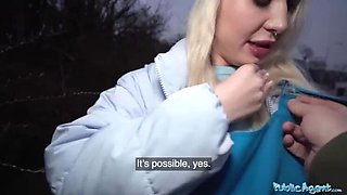 Big Tits Blonde Delivery Girl Gets Fucked in Public