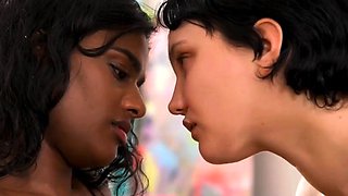 suraya ndia and hanna have a blind date after suraya pussy