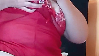 The Giantess Kelly Rough Sits on Her Tiny Sex Slave's Face