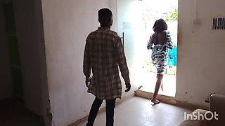 Big Natural Tits Nigerian Cougar Undresses After Bar Chat - Homemade Amateur Sex