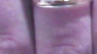 Amateur masturbation in the bathroom