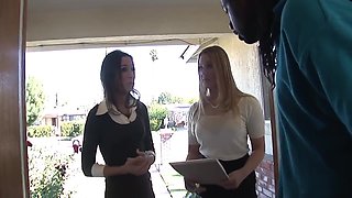 Suck A Huge Black Cock With Aurora Snow, Amber Rayne And Nathan Threat