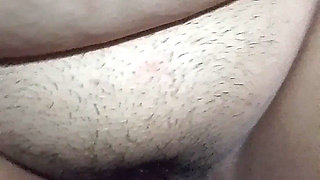 Pinay Na Finger Ng Barkada ( Finger and Nonstop Squirting