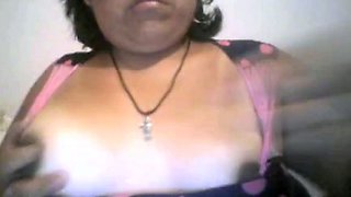 Mexicana en Webcam Enseando Tetas!