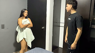 My Best Latino Friend Doesn't Miss the Opportunity and Hides in the Closet to See My Huge Ass, He Ends up Giving Me