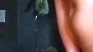 Hot Wife Blowjob (260428c)