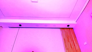 Amateur Teen with Huge Dildo Masturbating on Webcam