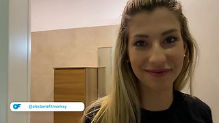 BIONDA SLUT Shona River intervista porno HARD racconta esperienze poi MI SUCCHIA IL CAZZO – Benefit Monkey