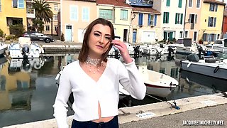 Brunette hardcore blowjob